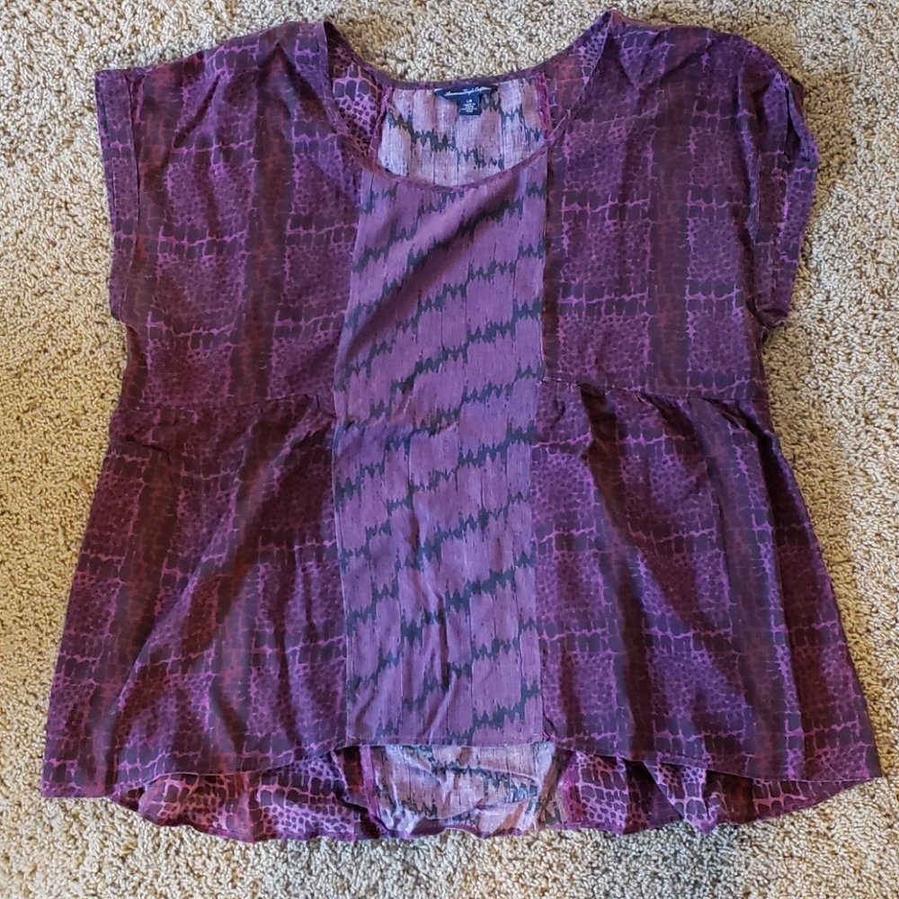 American Eagle purple flow top size lg